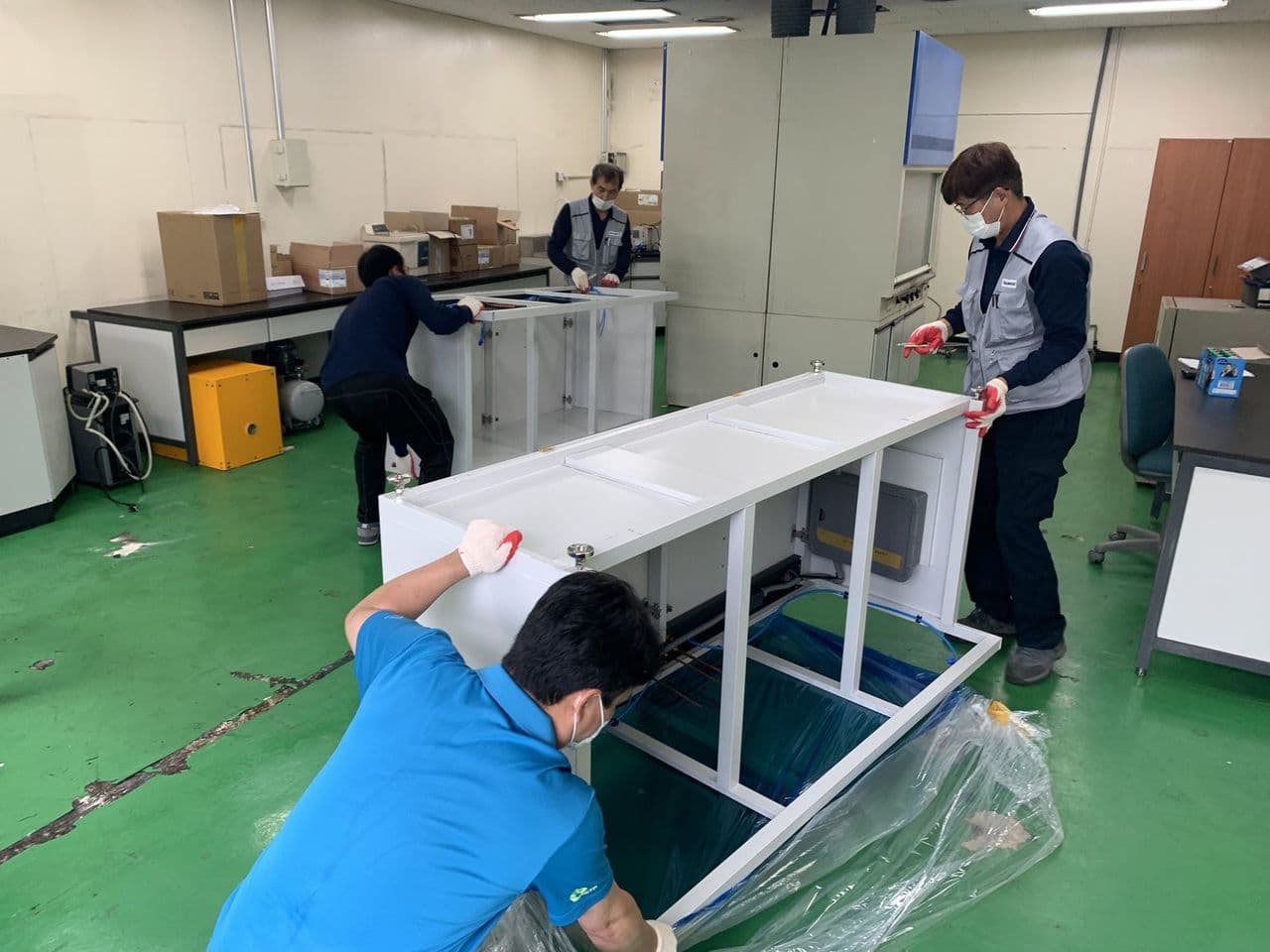 Our lab is under construction · 2021.08
