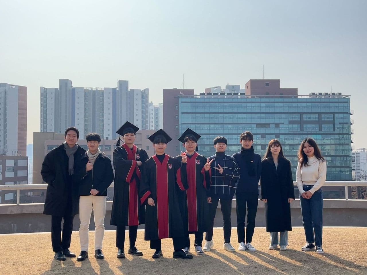 Congratulations on your graduation, Chanhyuk Jeon, Sehwan Park and Yoon-Je Choi! A warm welcome to join PIML as graduate students · 2023.02